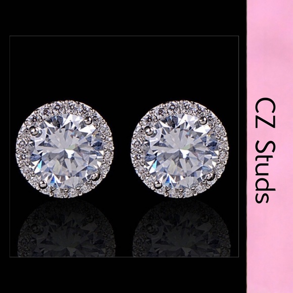 New!!! Brilliant CZ Stud Earrings - Picture 7 of 11